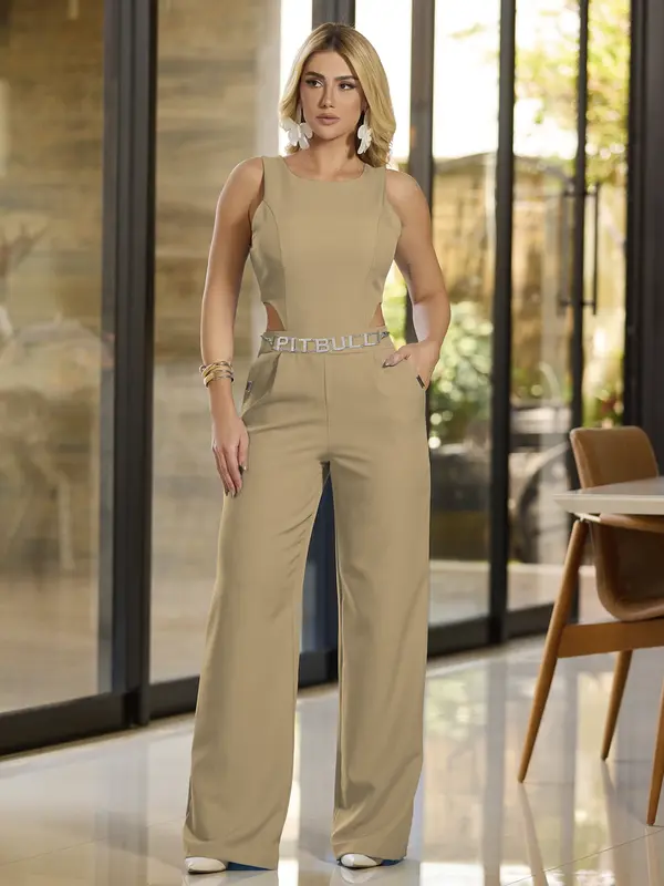 Macacão Elegante com Modelagem Ajustada e Cinto Personalizado Empório Pit Bull