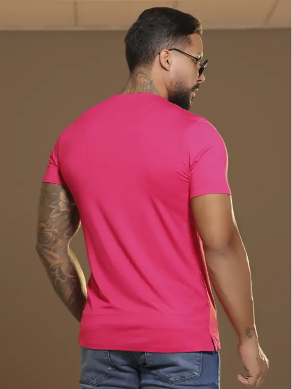 Camiseta Gola O Autêntica e Confortável com Logomania em Relevo Pit Bull Jeans
