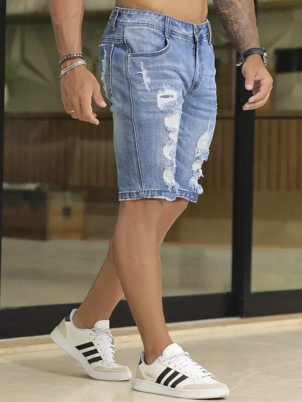 Bermuda Masculina Confortável e Casual com Estilo Destroyed Pit Bull Jeans