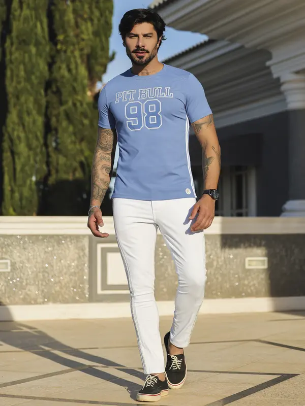 Calça Masculina com Modelagem Ajustada e Lateral Personalizada Pit Bull Jeans Luxo