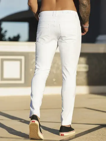 Calça Masculina com Modelagem Ajustada e Lateral Personalizada Pit Bull Jeans Luxo