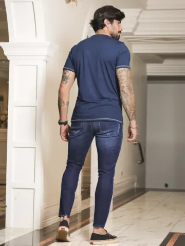 Calça Masculina Casual e Sofisticada com Estilo Destroyed Pit Bull Jeans Luxo