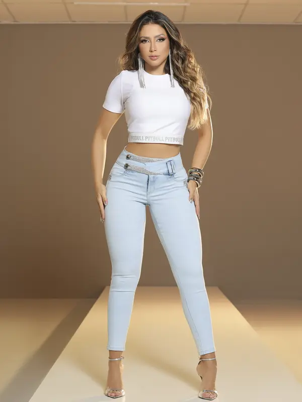 Calça Skinny Pit Bull Jeans Luxo Modeladora e Elegante com Detalhes Únicos