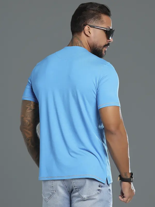 Camiseta Masculina Autêntica e Estilosa com Estampa em Relevo Pit Bull Jeans Luxo