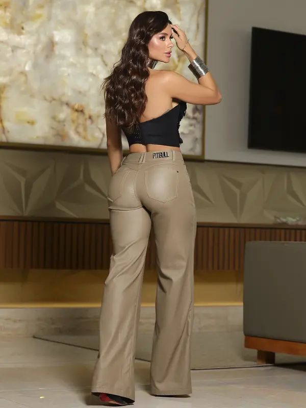 Calça Wide Leg Estilosa e Confortável Pit Bull Jeans Premium com Caimento Sofisticado