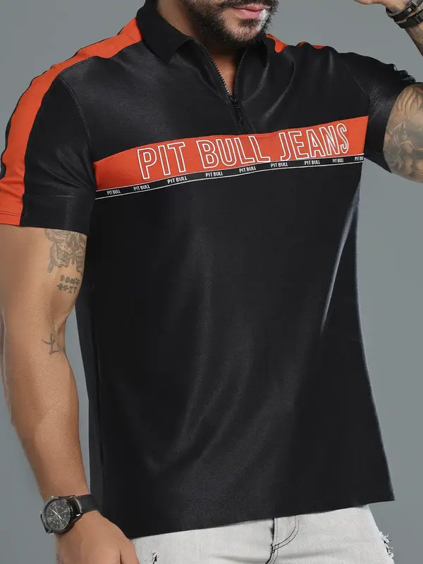 Polo Masculina Estilosa com Logomania em Relevo Pit Bull Jeans