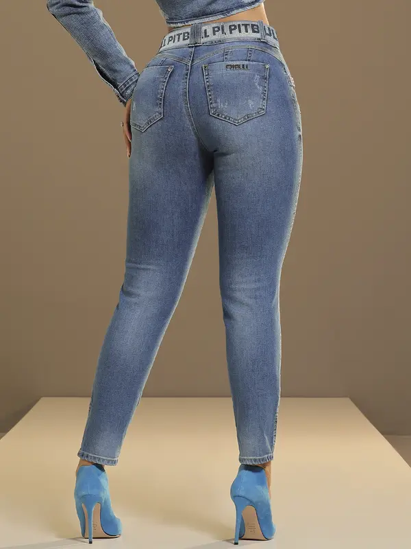 Calça Boyfriend Fashion com Cinto Personalizado e Estilo Destroyed Pit Bull Jeans Luxo