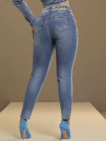 Calça Boyfriend Fashion com Cinto Personalizado e Estilo Destroyed Pit Bull Jeans Luxo