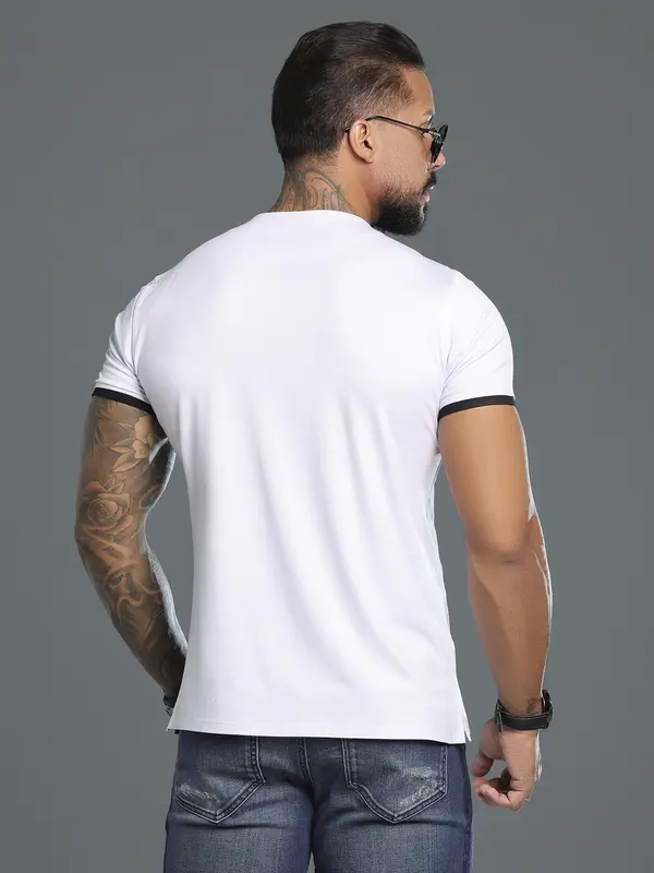 Camiseta Gola O Estilosa e Autêntica com Estampa em Relevo Pit Bull Jeans Luxo