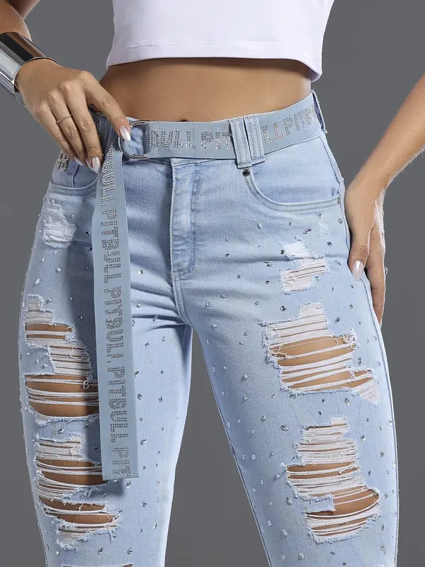 Calça Boyfriend Autêntica com Pedrarias e Cinto Personalizado Pit Bull Jeans Luxo