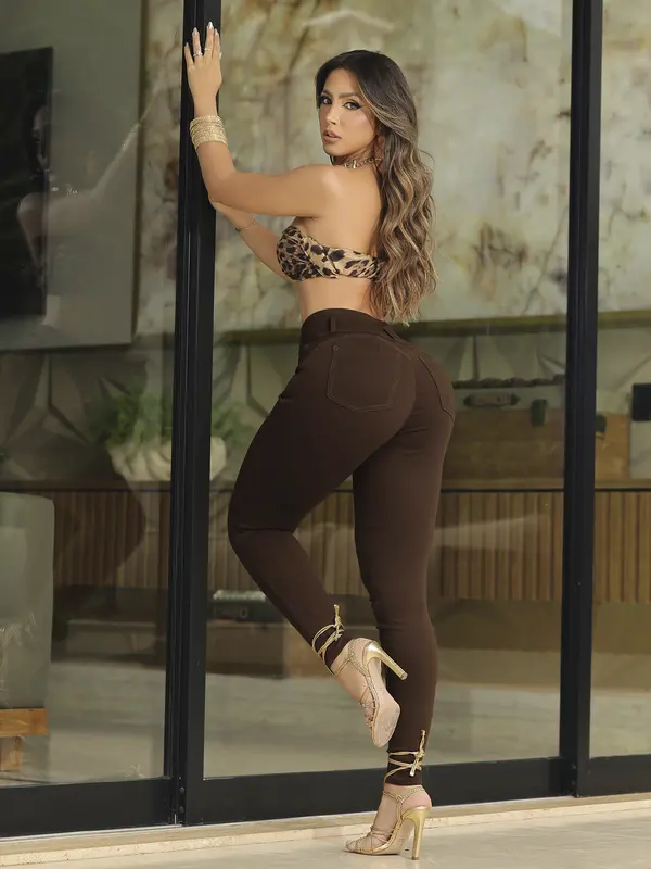 Calça Skinny Color com Caimento Estruturado Pit Bull Jeans