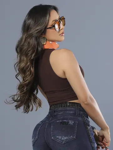 Cropped Casual e Confortável com Acabamento Sofisticado Pit Bull Jeans Luxo