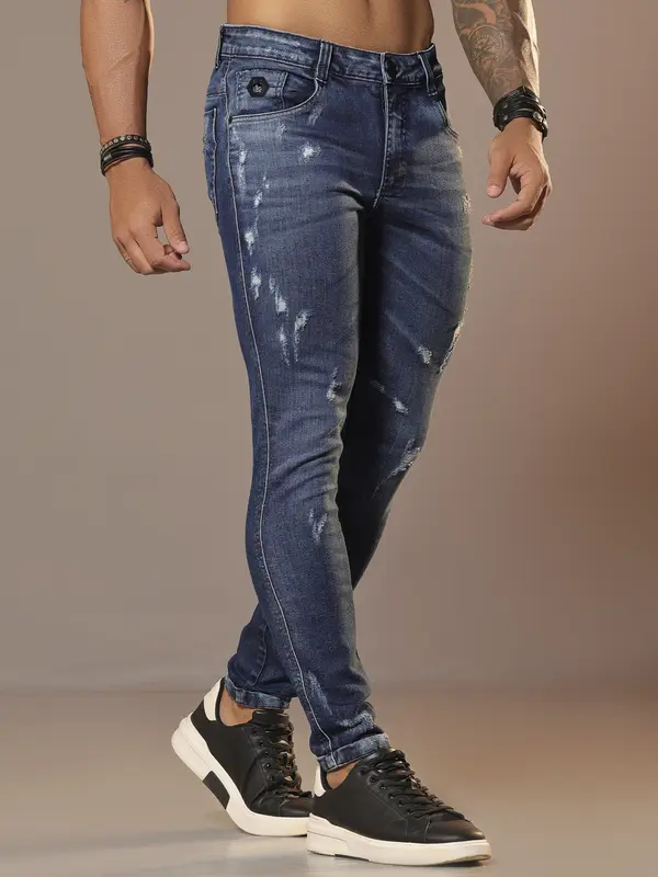 Calça Masculina Sofisticada com Lavado Médio e Detalhes Puídos Pit Bull Jeans Luxo