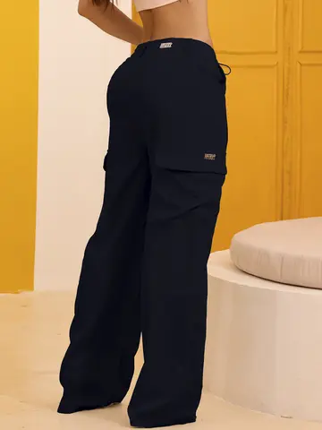 Calça Wide Leg Estilosa e Casual com Bolsos Cargo Empório Pit Bull