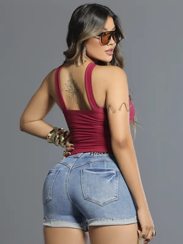 Blusa Sexy Estilosa e Sofisticada com Caimento Ajustado Pit Bull Jeans Luxo