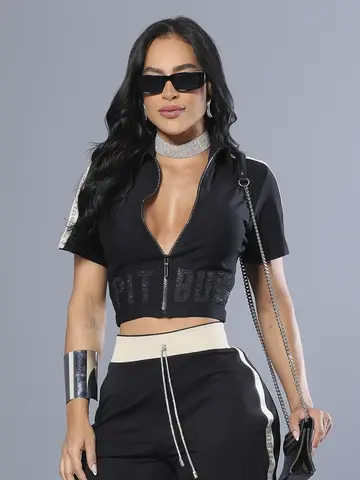 Polo Cropped Estilosa com Escrita em Strass e Elástico Personalizado Pit Bull Jeans Luxo