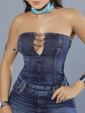Macacão Jeans Sofisticado com Decote e Modelagem Flare Pit Bull Jeans Luxo