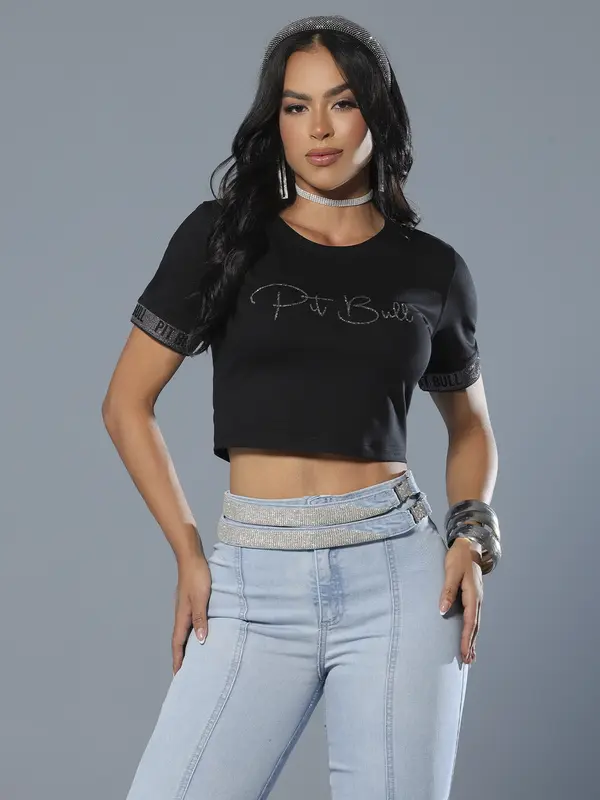 Cropped Preto Casual com Escrita Brilhosa e Elástico nas Mangas Pit Bull Jeans