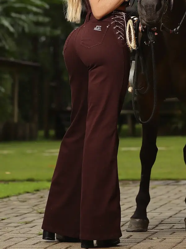 Calça Flare Elegante e Estilosa com Detalhes Laterais Brilhosos Pit Bull Jeans Luxo