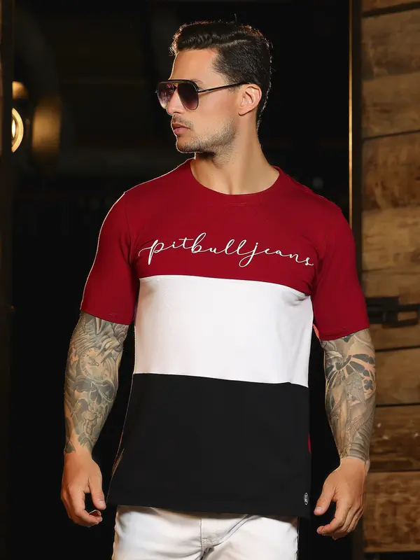 Camiseta Gola O Estilosa e Casual com Logomania em Relevo Pit Bull Jeans Luxo