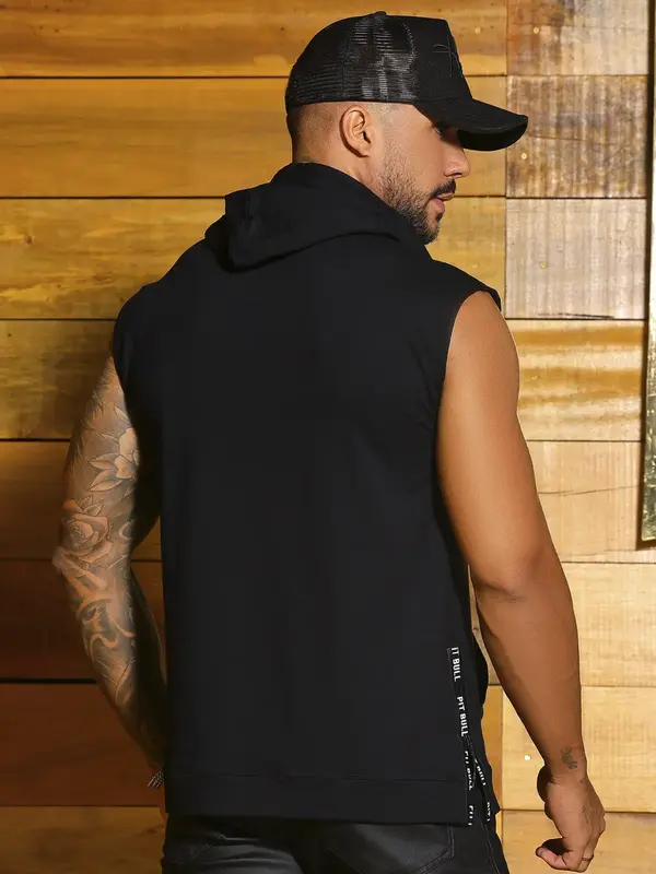Camiseta com Capuz Preto Estiloso e Casual Pit Bull Jeans Luxo