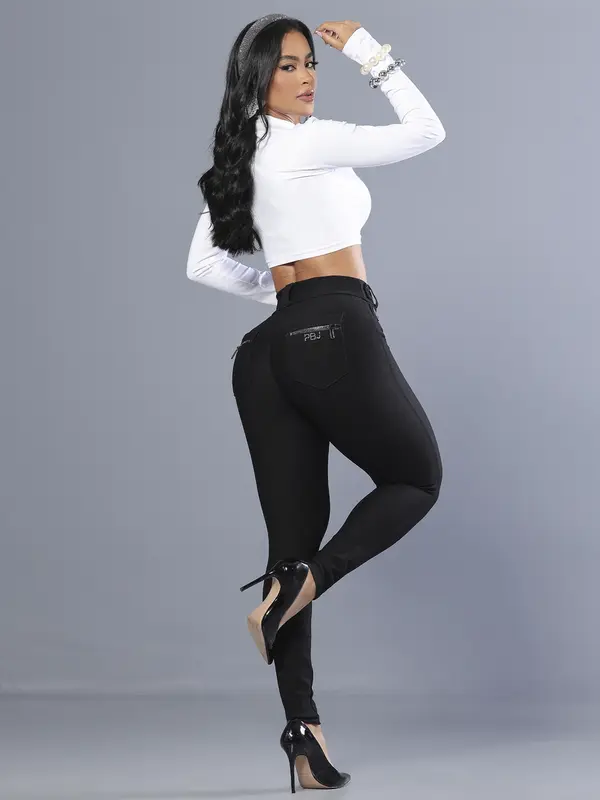 Calça Montaria Sofisticada e Versátil com Modelagem Ajustada Pit Bull Jeans Luxo