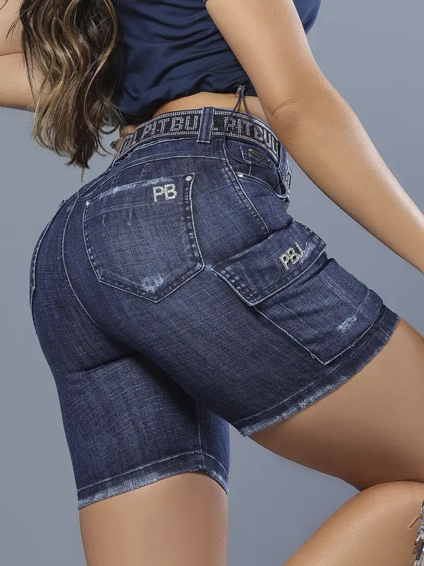 Bermuda Feminina Estilosa com Bolsos Cargo e Cinto Personalizado Pit Bull Jeans Luxo