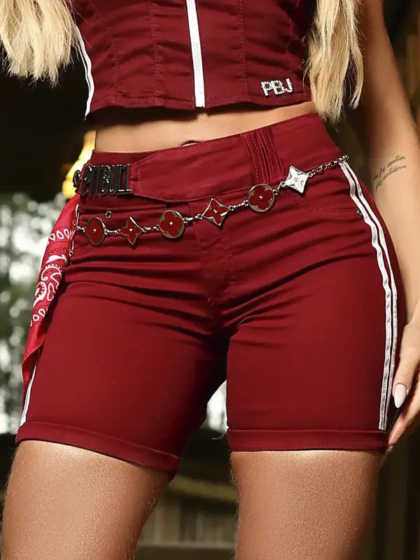 Bermuda Meia Coxa Estilosa com Detalhe Lateral e Modelagem Ajustada Pit Bull Jeans Luxo