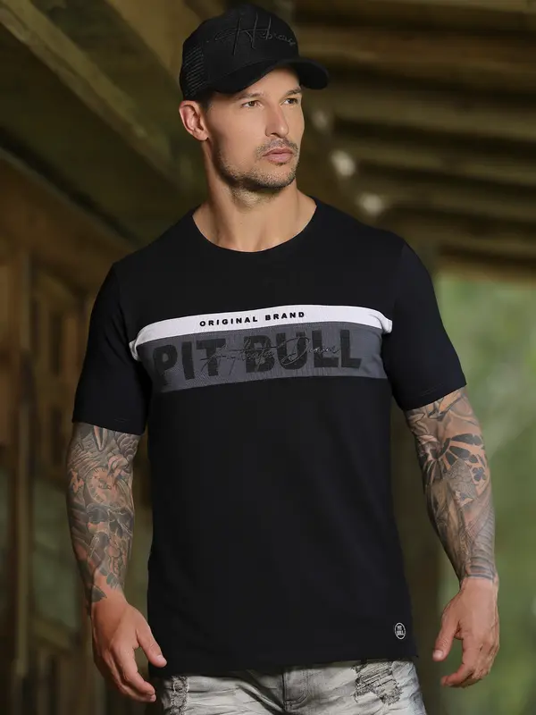 Camiseta Gola O Autêntica e Versátil com Estampa em Relevo Pit Bull Jeans Luxo