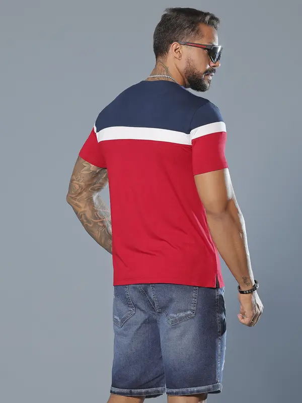 Camiseta Gola V Estilosa e Casual com Modelagem Slim Pit Bull Jeans Luxo