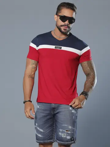 Camiseta Gola V Estilosa e Casual com Modelagem Slim Pit Bull Jeans Luxo
