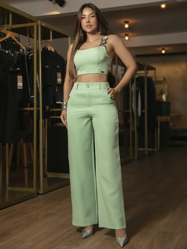 Conjunto Calça e Cropped Elegante e Versátil com Alças Personalizadas Empório Pit Bull