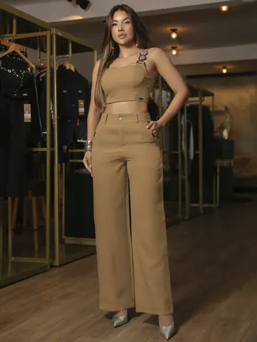 Conjunto Calça e Cropped Elegante e Versátil com Alças Personalizadas Empório Pit Bull