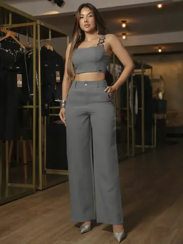 Conjunto Calça e Cropped Elegante e Versátil com Alças Personalizadas Empório Pit Bull