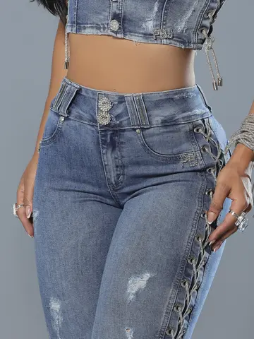 Calça Skinny Sofisticada e Modeladora com Detalhes Laterais Brilhosos Pit Bull Jeans Luxo