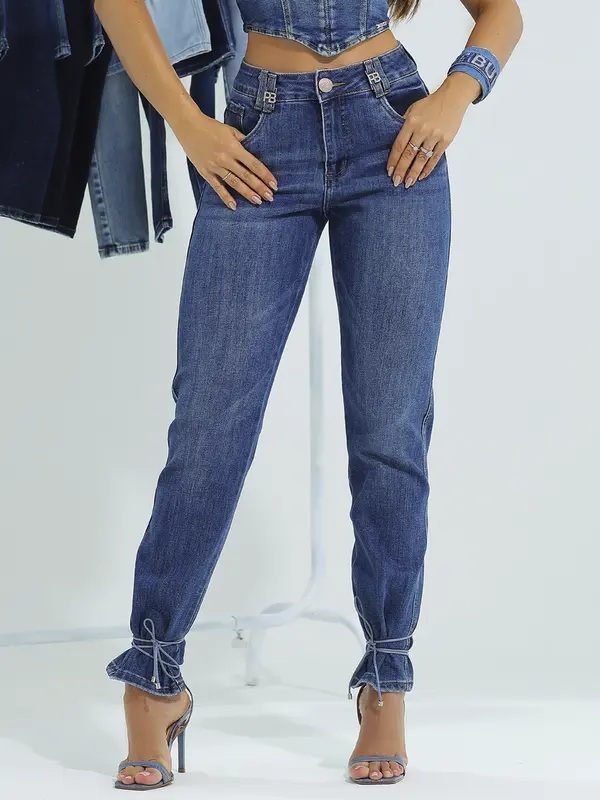 Calça Mom Confortável e Casual com Acabamento Sofisticado Pit Bull Jeans Premium