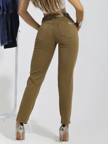 Calça Mom Color com Cinto Personalizado Pit Bull Jeans Premium