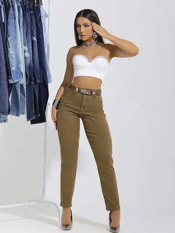 Calça Mom Color com Cinto Personalizado Pit Bull Jeans Premium