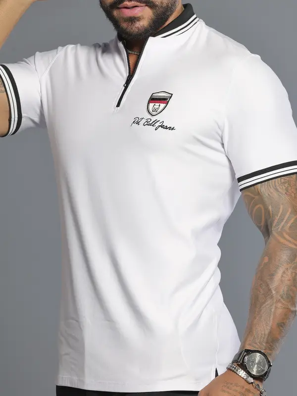 Polo Masculina Branca Elegante com Toque Esportivo Pit Bull Jeans Luxo
