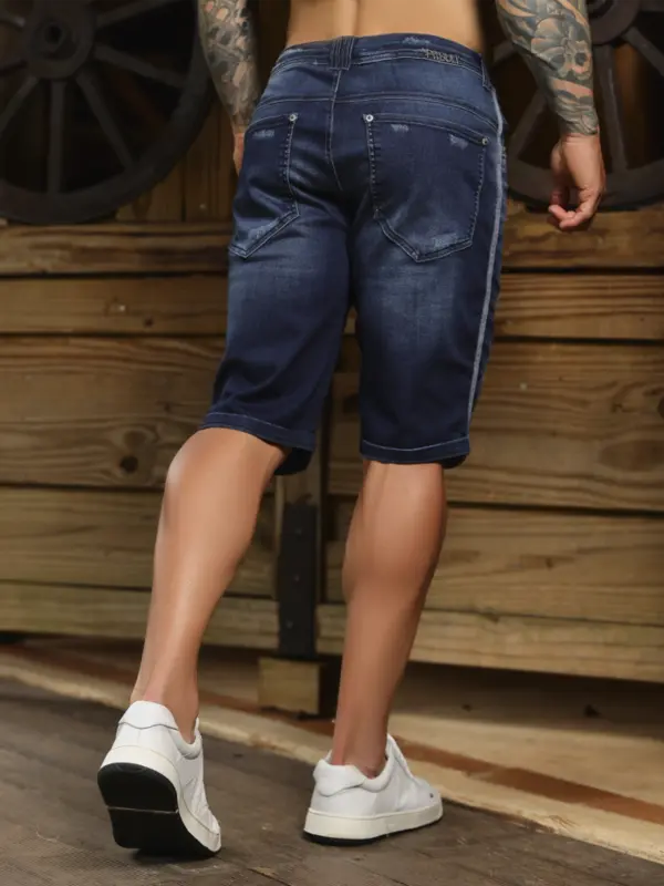 Bermuda Masculina Sofisticada e Confortável com Detalhes Puídos Pit Bull Jeans Luxo