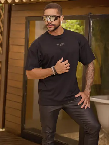 Camiseta Gola O Oversized Estilosa com Caimento Moderno Pit Bull Jeans Luxo