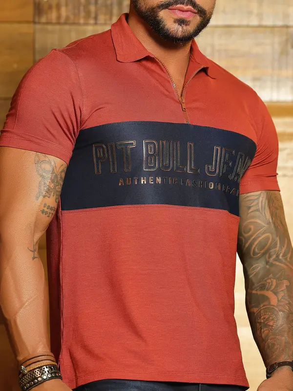 Polo Masculina Autêntica e Versátil com Estampa em Relevo Pit Bull Jeans Luxo