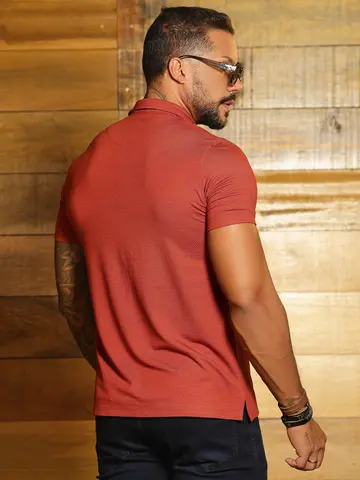 Polo Masculina Autêntica e Versátil com Estampa em Relevo Pit Bull Jeans Luxo