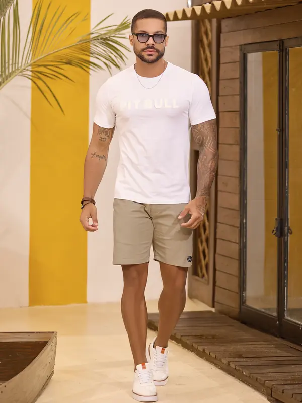 Camiseta Gola O Versátil e Casual com Logomania em Relevo Pit Bull Jeans Premium