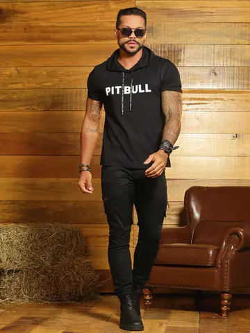 Camiseta com Capuz Estilosa e Casual com Relevo Pit Bull Jeans Luxo
