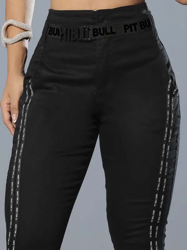 Calça Jogger Preta Sofisticada com Lateral e Cinto Personalizado Pit Bull Jeans Luxo