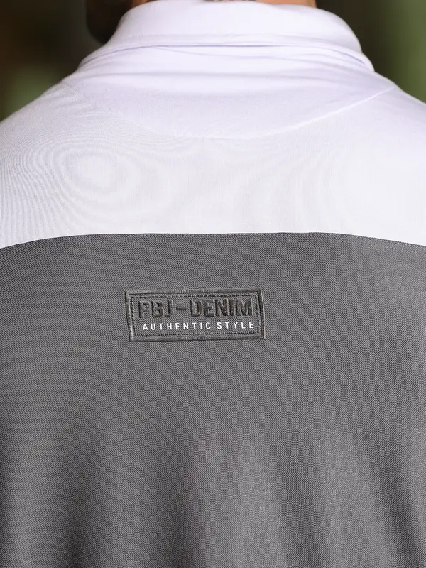 Polo Masculina Sofisticada e Versátil com Caimento Confortável Pit Bull Jeans Luxo
