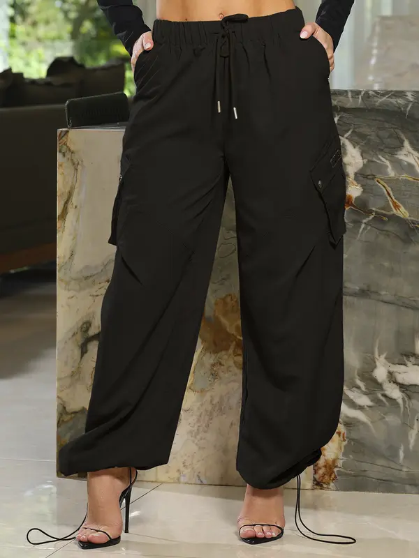 Calça Parachutes Fashion e Versátil com Bolsos Cargos Empório Pit Bull