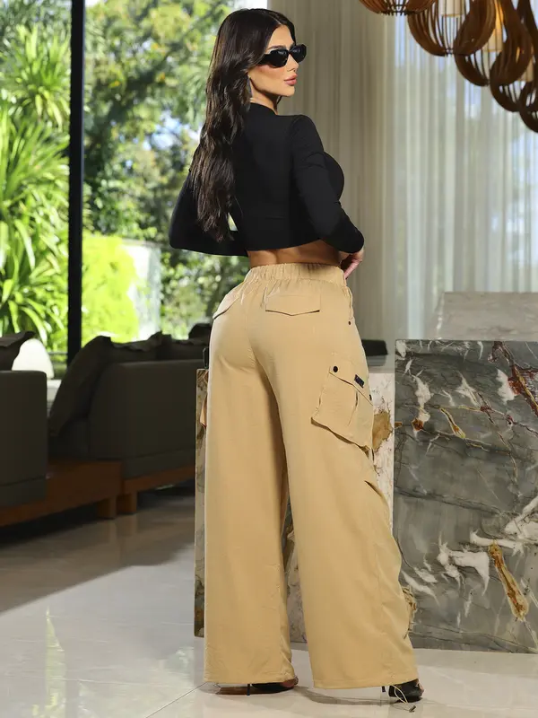 Calça Parachutes Fashion e Versátil com Bolsos Cargos Empório Pit Bull