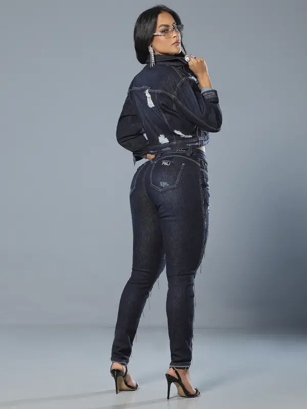 Calça Boyfriend Estilosa com Franjas de Strass e Detalhes Destroyed Pit Bull Jeans Luxo